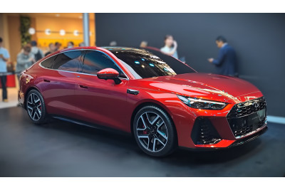 Chery Arrizo S дебютирует в Пекине: седан в стиле Audi с турбомотором мощностью 192 кВт