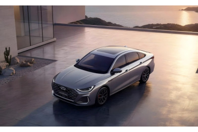 Chery launches 2027 Arrizo 8 Pro featuring Falcon 500 driving assistance