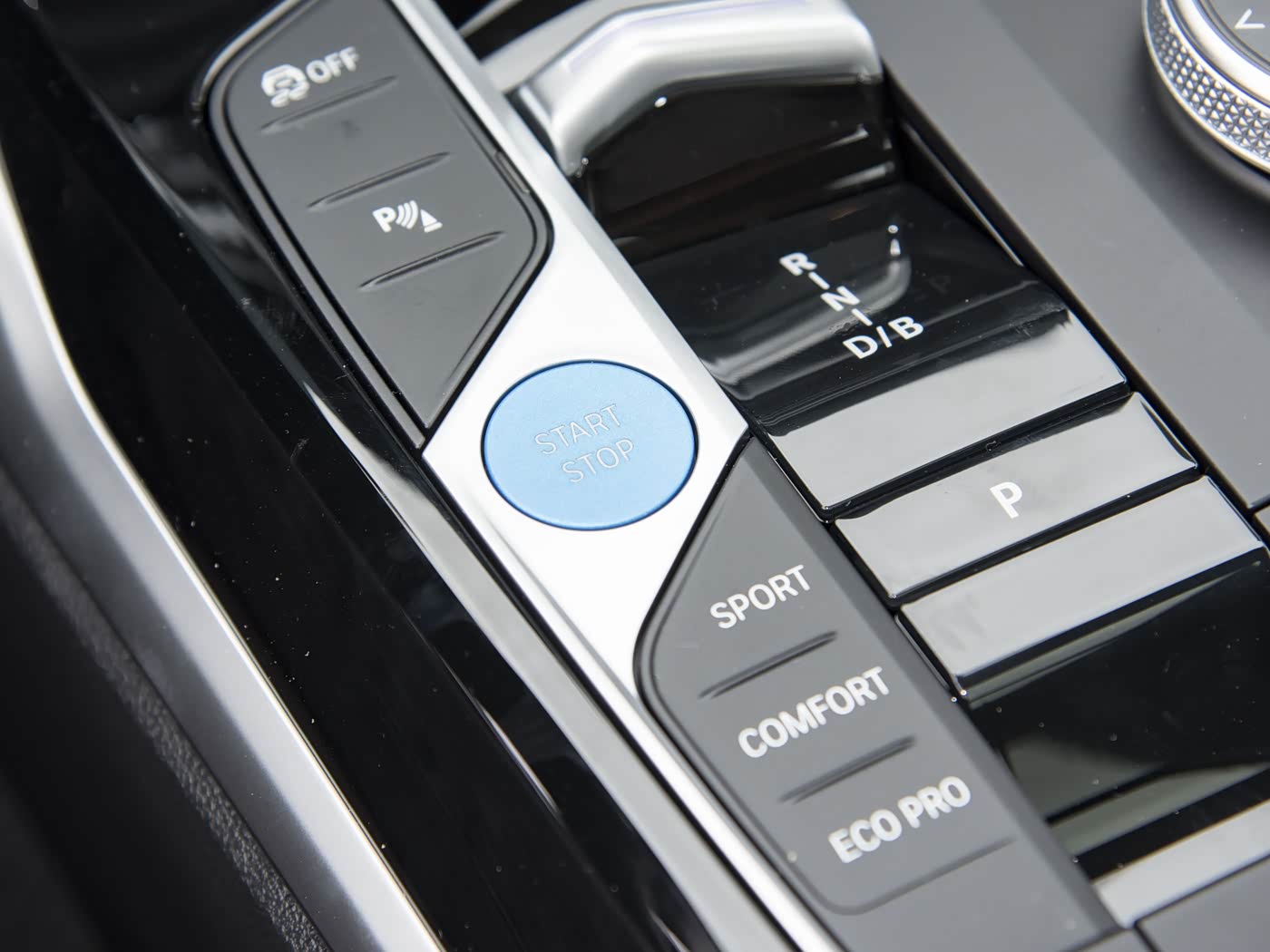BMW i3 2023 eDrive 35L