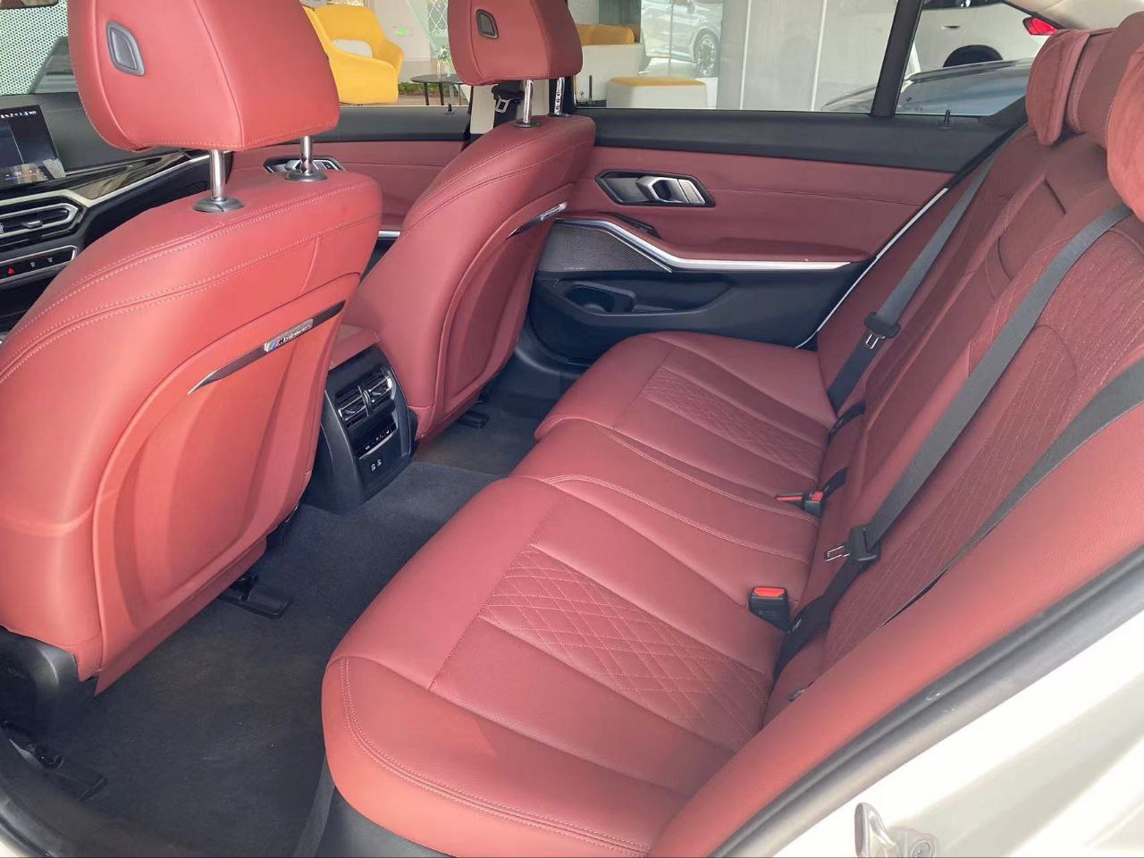 BMW i3 2023 eDrive 35L