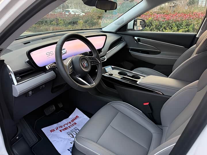 Buick E5 2025 620KM Exclusive edition