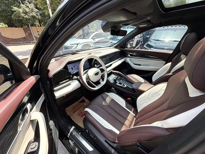 Geely Monjaro 2022 2.0 2WD Flagship