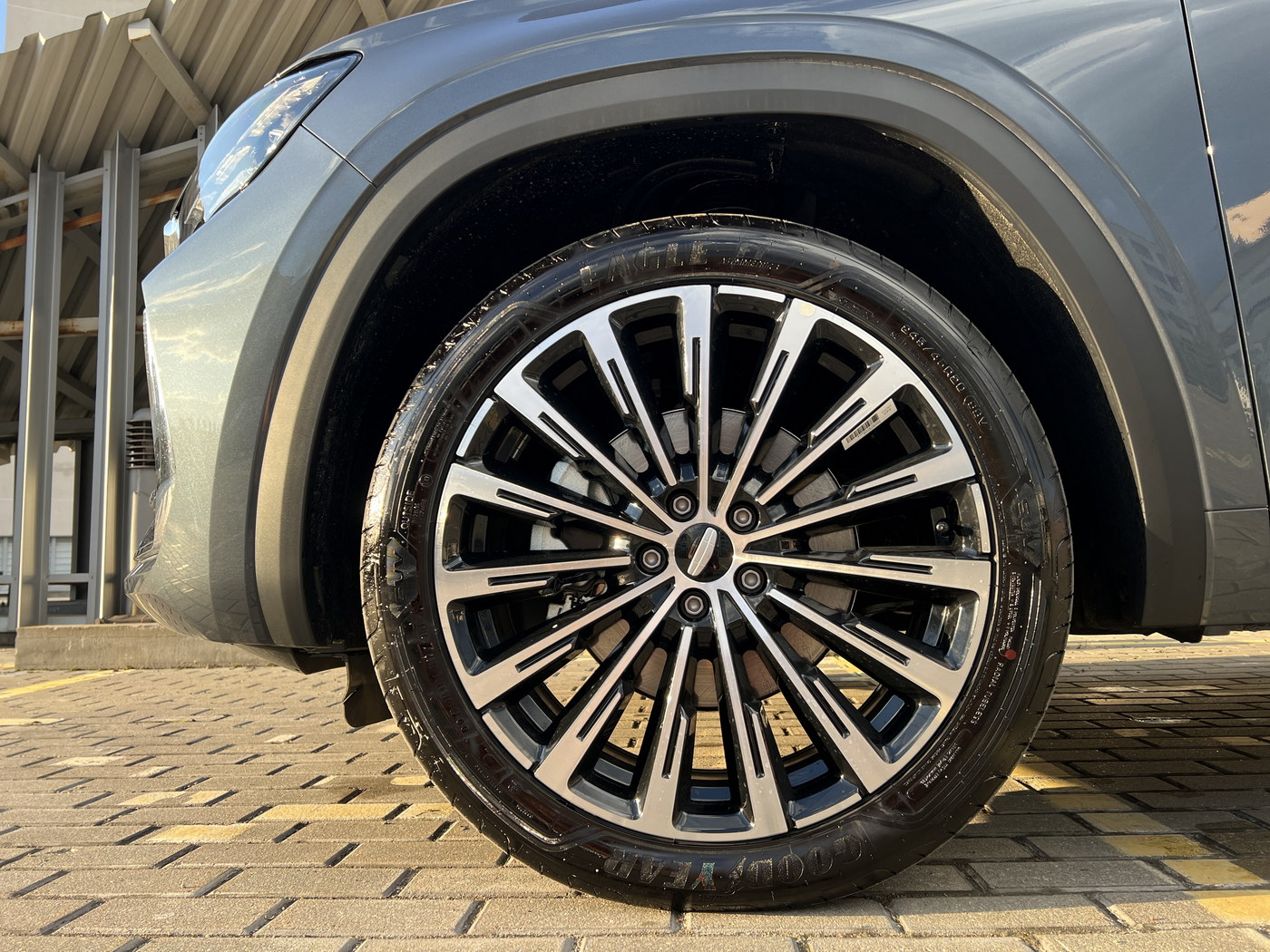 Geely Monjaro 2025 2.0 Star (Flagship)