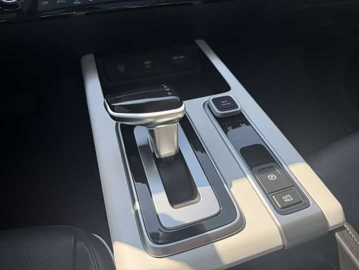 Hyundai Mufasa 2023 2.0L Premium edition