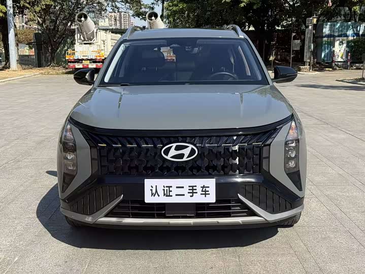 Hyundai Mufasa 2023 2.0L Premium edition