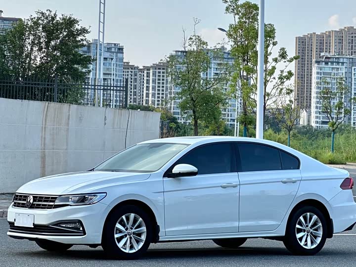 Volkswagen Bora 2022 280TSI Elite Smart
