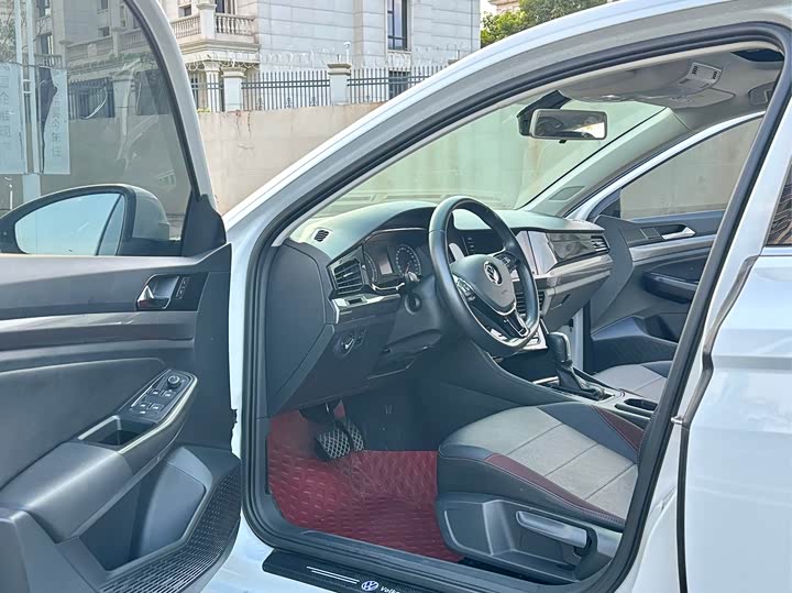 Volkswagen Bora 2022 280TSI Elite Smart