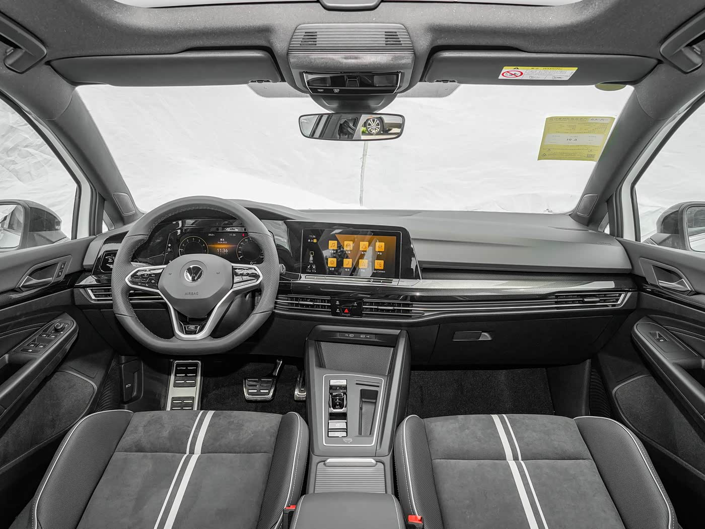 Volkswagen Golf 8 2021 R-Line