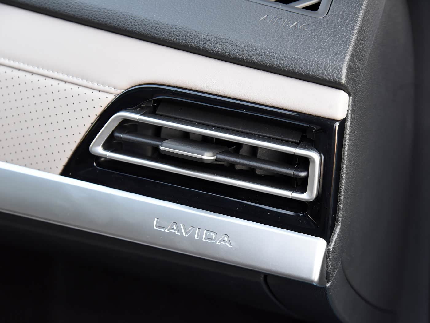 Volkswagen Jetta 2023 Five Million edition