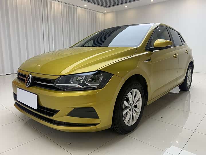 Volkswagen Polo 2023 1.5 Colorful edition