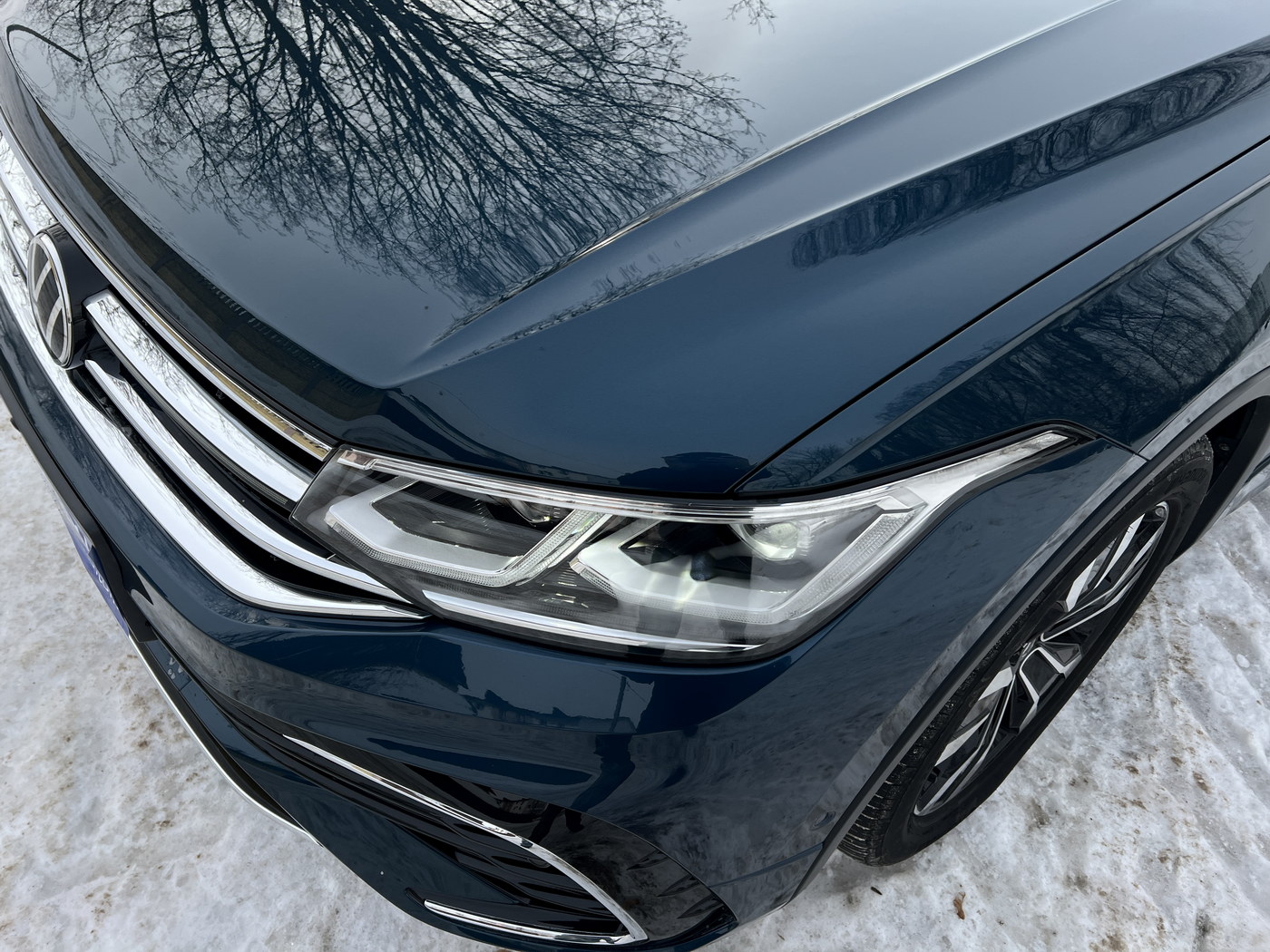  Volkswagen Tiguan L 2023 2.0 R-Line Ultimate